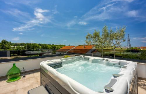 Modern apartment Ana with Jacuzzi and Pool - Foto 5