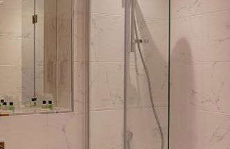 Royal Golf Apartments - Photo 19