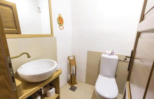 Gorgeous Home In Sisan With Wifi - Foto 28