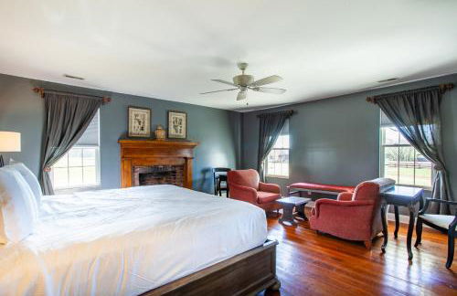 Peaceful Farm House - Quiet and Relaxing Getaway! - Foto 42