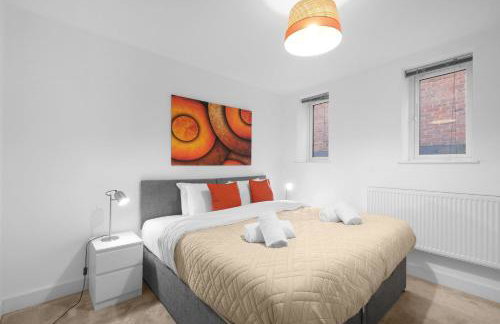 Eastons 1 Bedroom Apartment with Sofa Bed - Photo 26