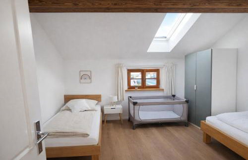 Chalet Kreuth II - Private Alpine Chalet next to Tegernsee for Family & Friends - including Sauna & free parking - Foto 24