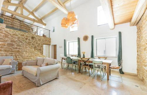 La Bastide du Père Mathieu Jacuzzi couvert et Piscine - Foto 41