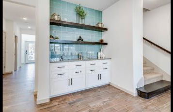 Stylish townhome near AT&T Stadium, Globe Life, Six Flags & More - Photo 15