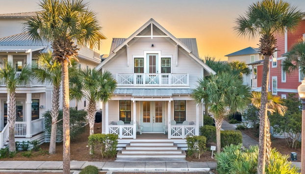 Luxurious "carefree Cottage" In Seacrest Beach Walk To The Beach, Steps To The Pool & Tram 3 Br 3 Bedroom Home by RedAwning - Foto 2, Imagen principal