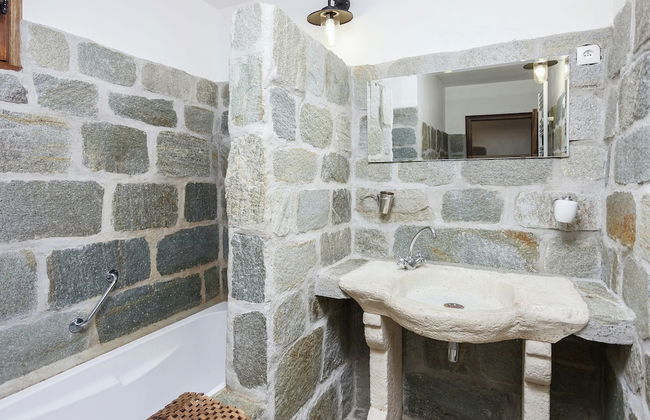 Charming Farmhouse in Cros-de-georand With Swimming Pool - Photo 30