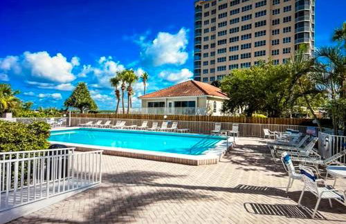 Lover's Key Beach Club by Check-In Vacation Rentals - Photo 40