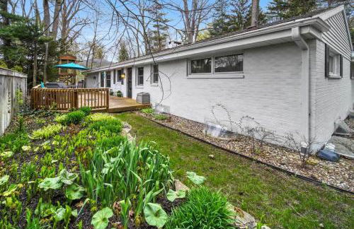 Twilight Ridge Near Downtown South Haven and Lake - Foto 45