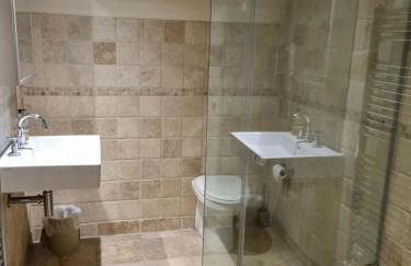 Lovely, spacious home with huge rear garden - Foto 17