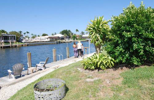 Villa Marco Island - Photo 75