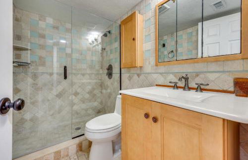 River-View Condo with Boat Slip in Welaka! - Foto 14