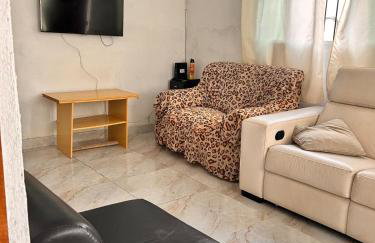 Spacious house in Mongagua 5x5 pool - Foto 1