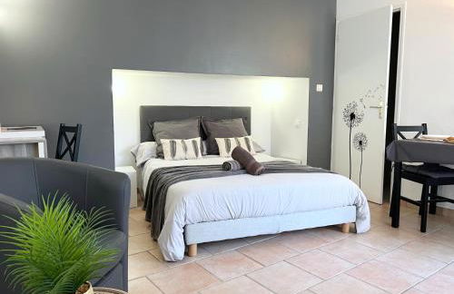 Le Petit Cocon - Lumineux & Confortable - Foto 1