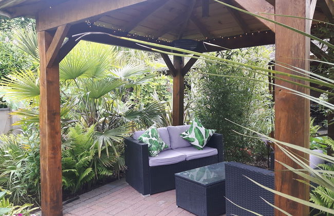 Cabin set in a Beautiful Romantic Tropical Garden - Foto 10