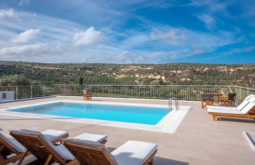 Villa OliveMillstone - Photo 36