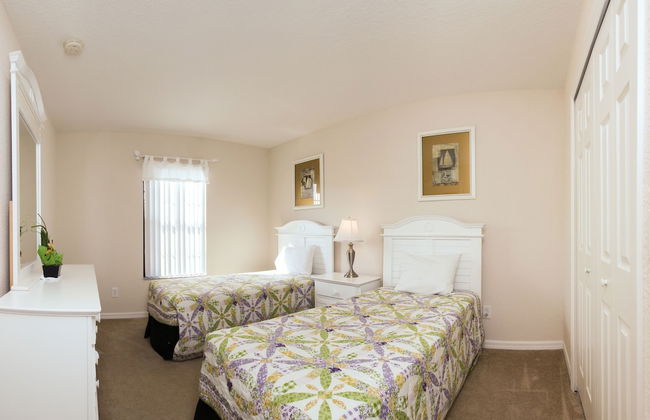 AmSun Rental Homes - Photo 3