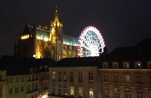 Grand Appartement Vue Cathédrale - Photo 18