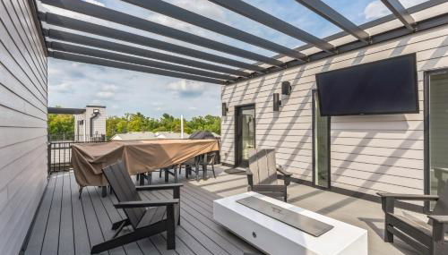 New Modern Townhome With Rooftop Patio 2 Bedroom Townhouse by RedAwning - Foto 3