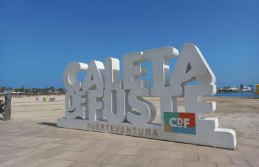 Mi casa su casa - Photo 1