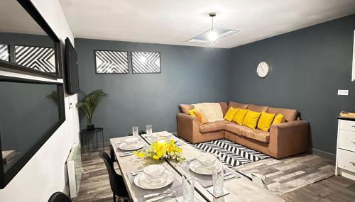 Oak Suite - 2 Bed - Sleeps 4 - Central Blackpool - Foto 4