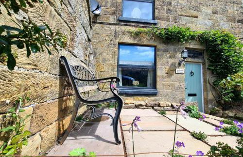 Ingleside Cottage by Together Travel - Charming Countryside Retreat - Photo 10