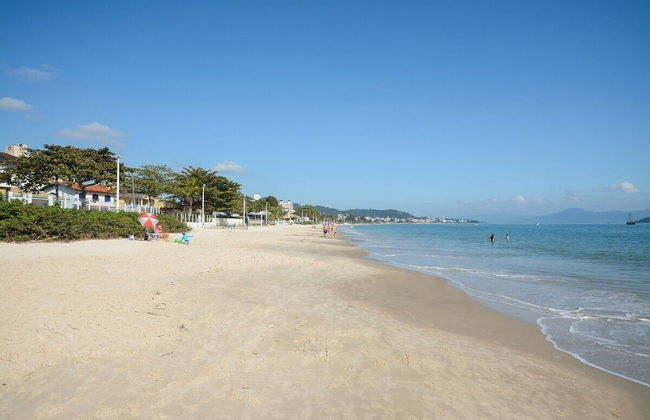 Apto 100m da Praia Com Piscina Aquecida e Lazer - Cachoeira do Bom Jesus - Floripa - Photo 28