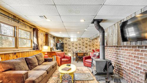 Lakefront Home with Private Beach in Rhinelander! - Foto 2