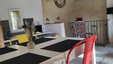 2 pièces dans le centre historique de Barjols - Foto 5