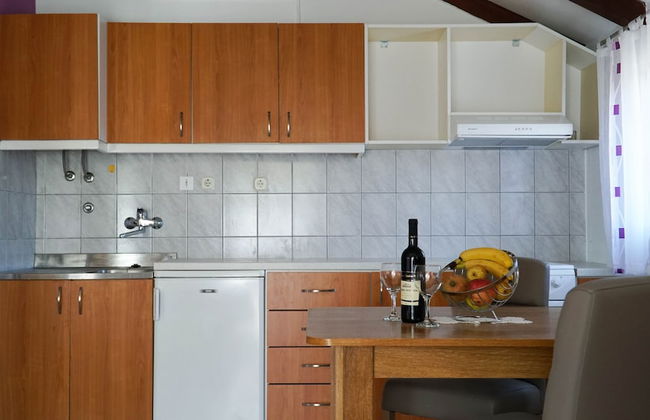 Studio Apartment Slivje - Foto 8