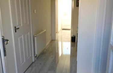 4 Bedroom Newly Refurbished Home in East Kilbride - Foto 32