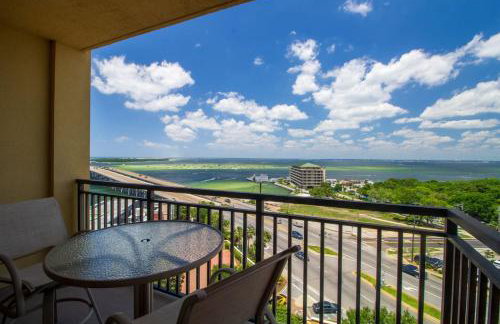 Charming Harborwalk Vacation Rental - Photo 2