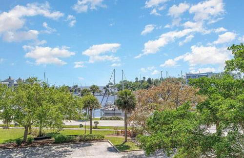 Haven Harbor Getaway - Foto 25