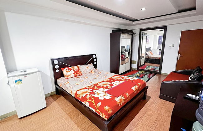 Smile Room at Cibubur Village Apartment - Foto 2