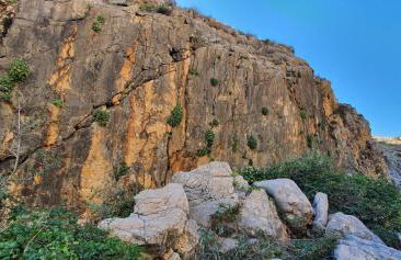 SWIM and CLIMB BAŠKA HOLIDAY HOUSE - island KRK - Foto 76