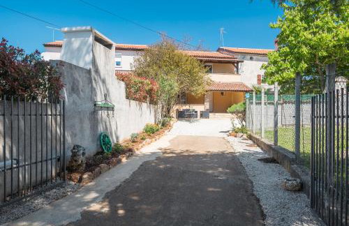 Casa Viktoria with private garden and BBQ - Foto 30