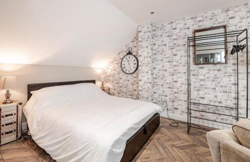 Quayside Home with Seperate Bar and optional access to Beach Hut - Foto 41
