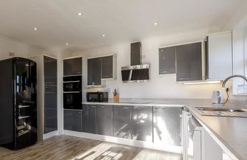 Highgrove - Photo 13