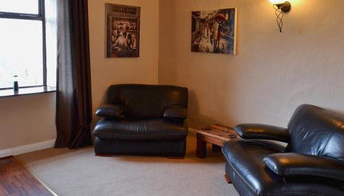 Wood Cottage - Photo 5