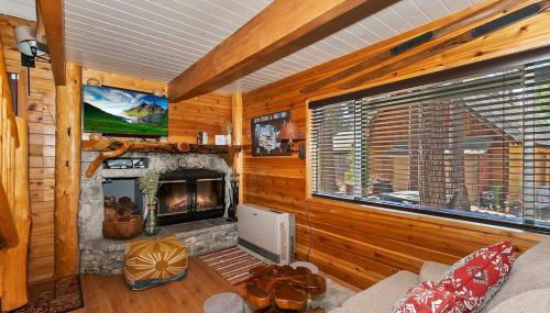 Bear Country Retreat, Fawnskin Near the Lake - Foto 2