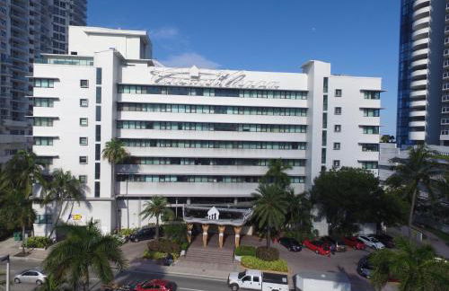 Ocean Front Resort Studio - Photo 4