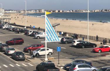 Ocean Front condo in the heart of Hampton Beach - Foto 10