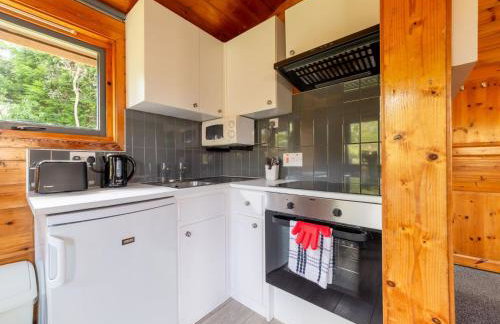 Chalet Lodge 2 - Hot Tub by Interhome - Foto 23