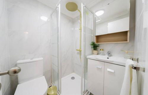 Luxury 5BR Apt Castle Views in HeartofLisbon - Foto 106