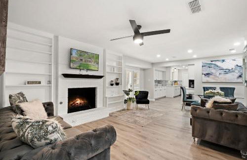 Cozy 5BR Home Sleeps 12 Near Downtown Austin and Tesla - Foto 8