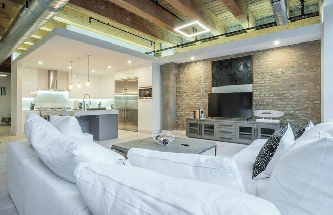 Spacious & Private 3 BDR Luxury Condo in Downtown - Foto 40