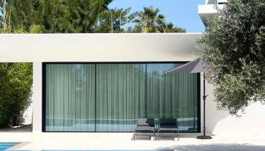 White Olive Villas - Foto 1, sunbed, Garden view