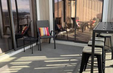 Lakefront Main Channel View Spring Breeze Escape - Foto 10