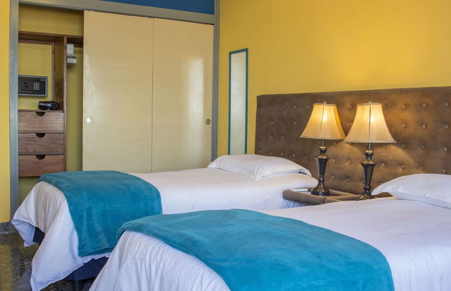 Aparthotel in Havana - Photo 33