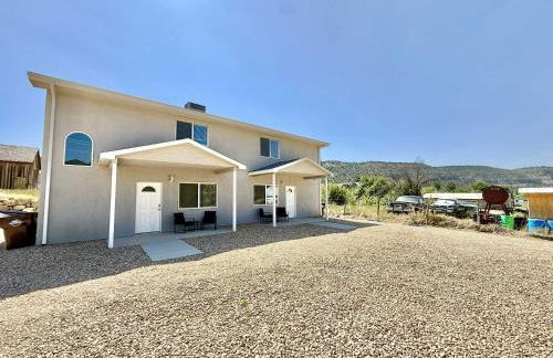 Townhome in Glendale UT near Zion with hot tub - Foto 17
