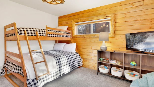 Crescenta Pines LOG Cabin #2346 - Foto 3, Habitación